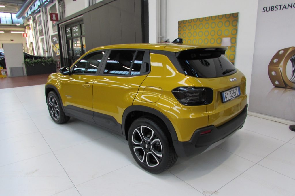 JEEP Avenger 1.2 Turbo 100 CV Summit - 3