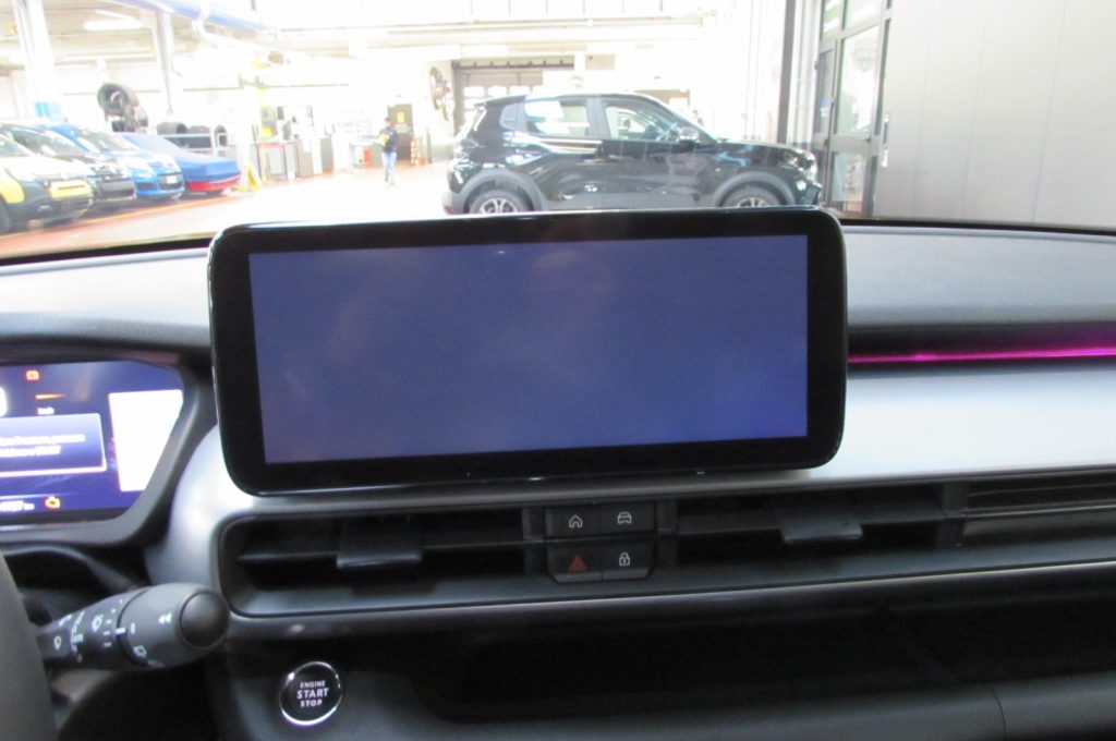 JEEP Avenger 1.2 Turbo 100 CV Summit - 9