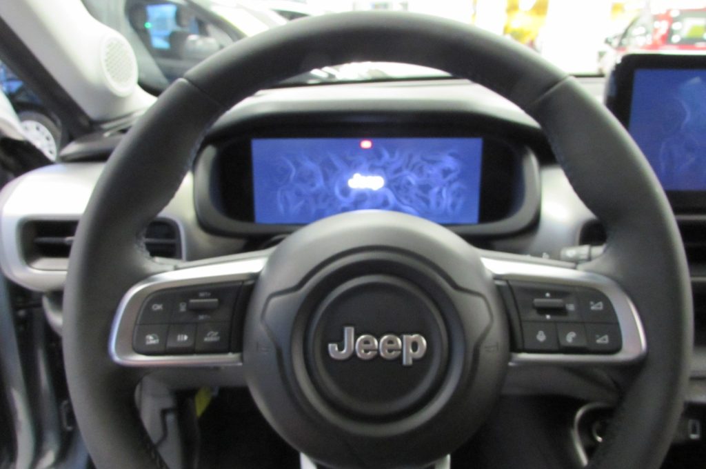 JEEP Avenger 1.2 Turbo 100 CV Summit KM.ZERO - 9