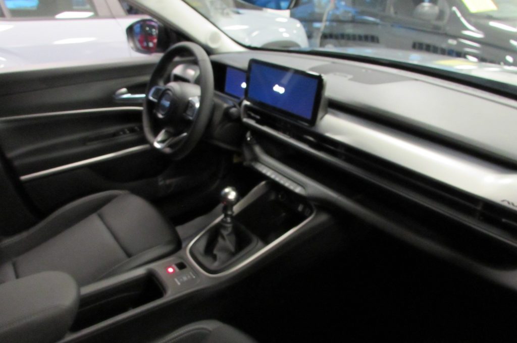 JEEP Avenger 1.2 Turbo 100 CV Summit KM.ZERO - 13