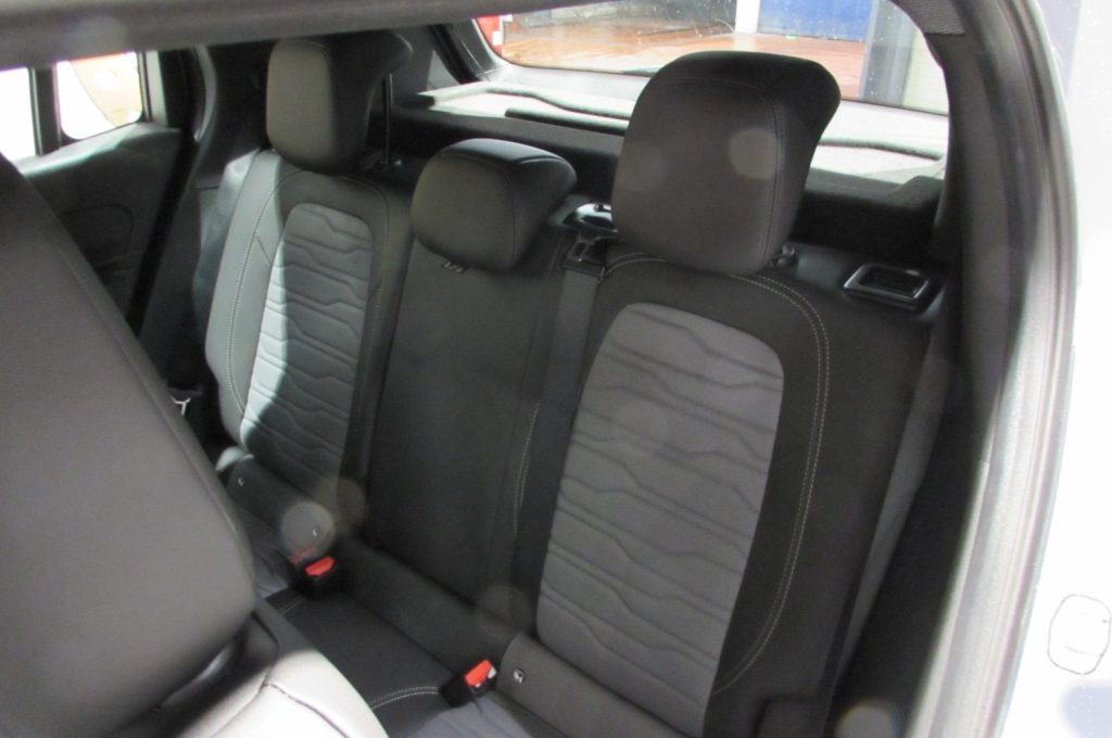 JEEP Avenger 1.2 Turbo 145 CV MHEV 4xe Upland KM.ZERO - 13