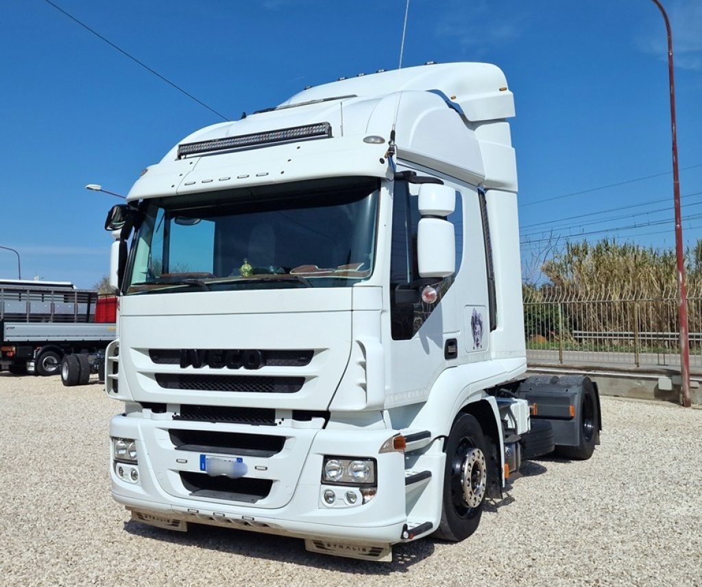 IVECO STRALIS AT 420 EURO 5 FULL PNEUMATICO RIBASSATO - 3