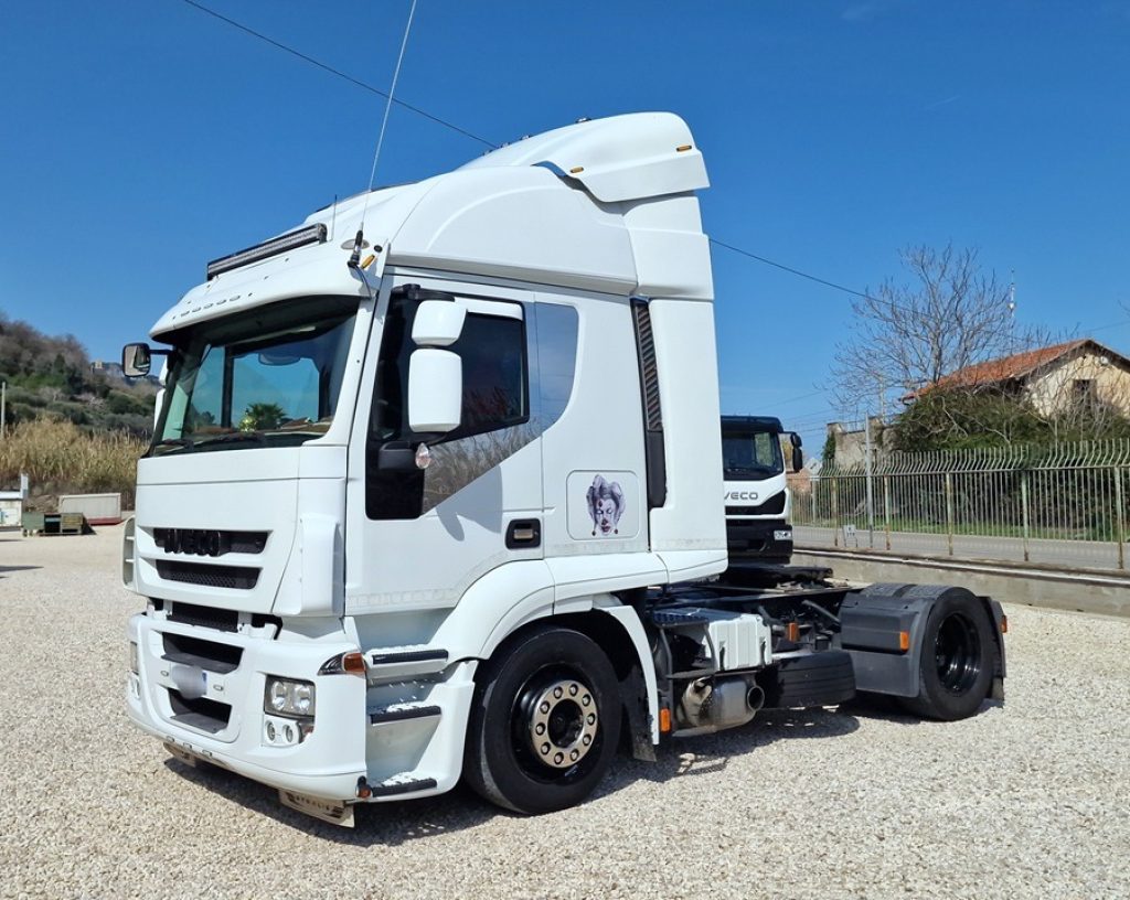 IVECO STRALIS AT 420 EURO 5 FULL PNEUMATICO RIBASSATO - 16