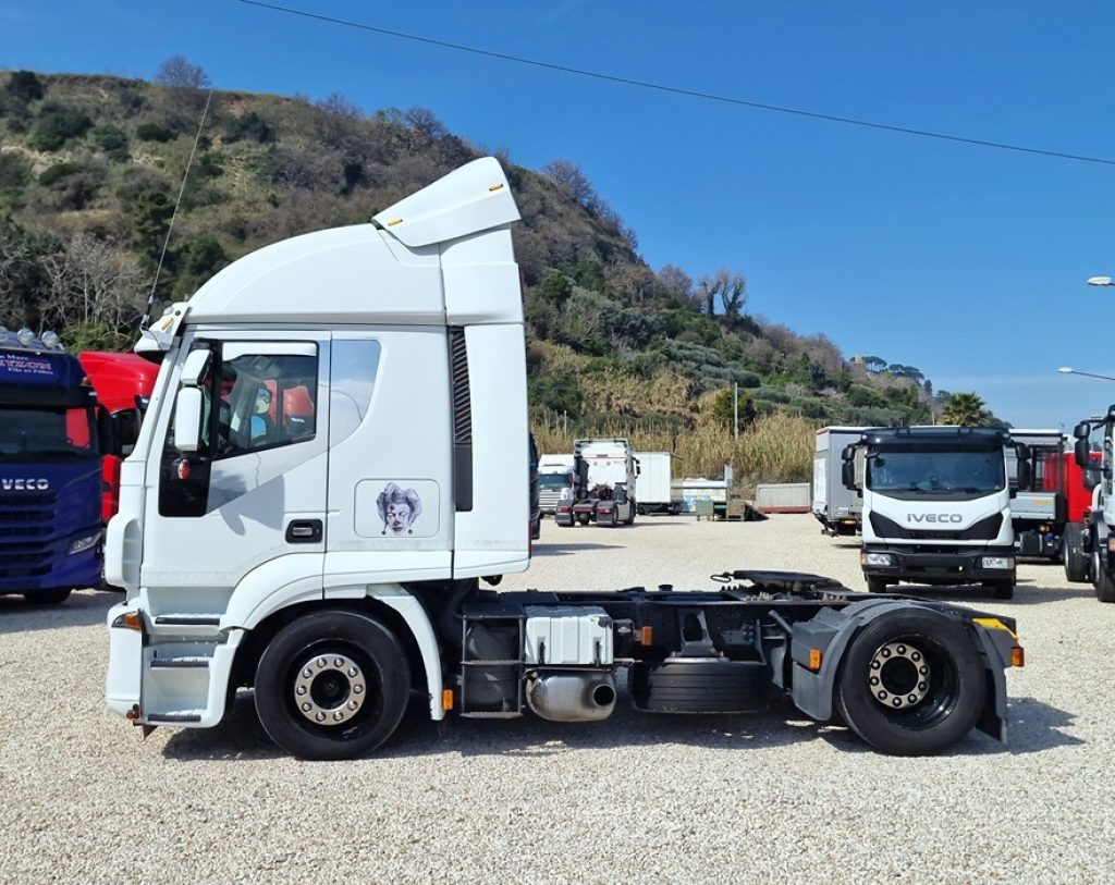 IVECO STRALIS AT 420 EURO 5 FULL PNEUMATICO RIBASSATO - 20