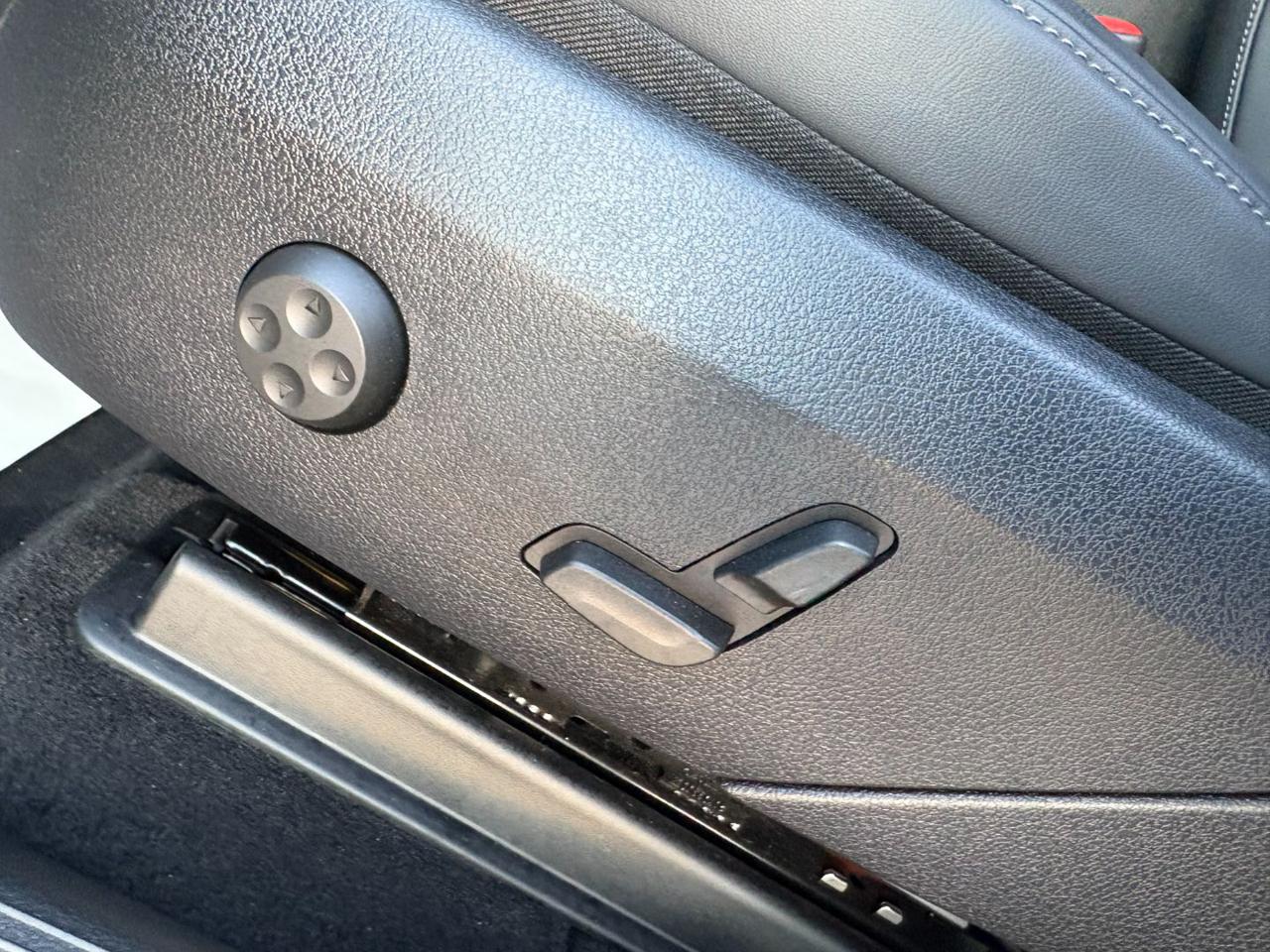 MERCEDES-BENZ GLC 220 d 4Matic Mild Hybrid AMG Premium Pack Night. - 26