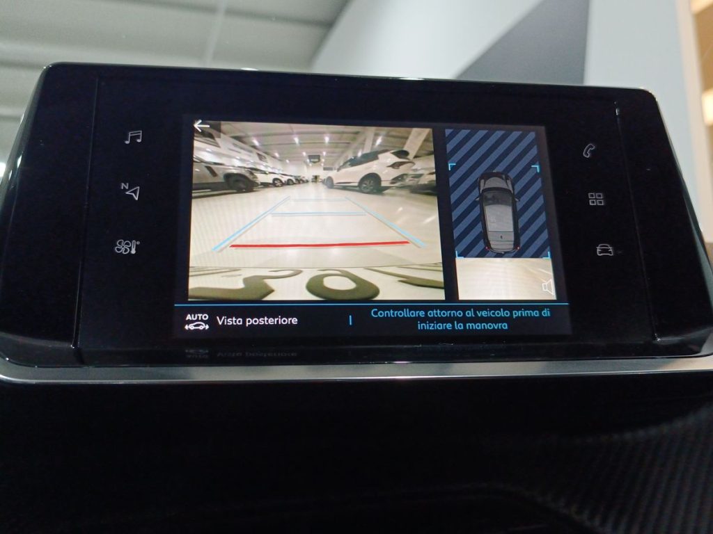 PEUGEOT 208 motore elettrico 136 CV 5 porte Allure - 16