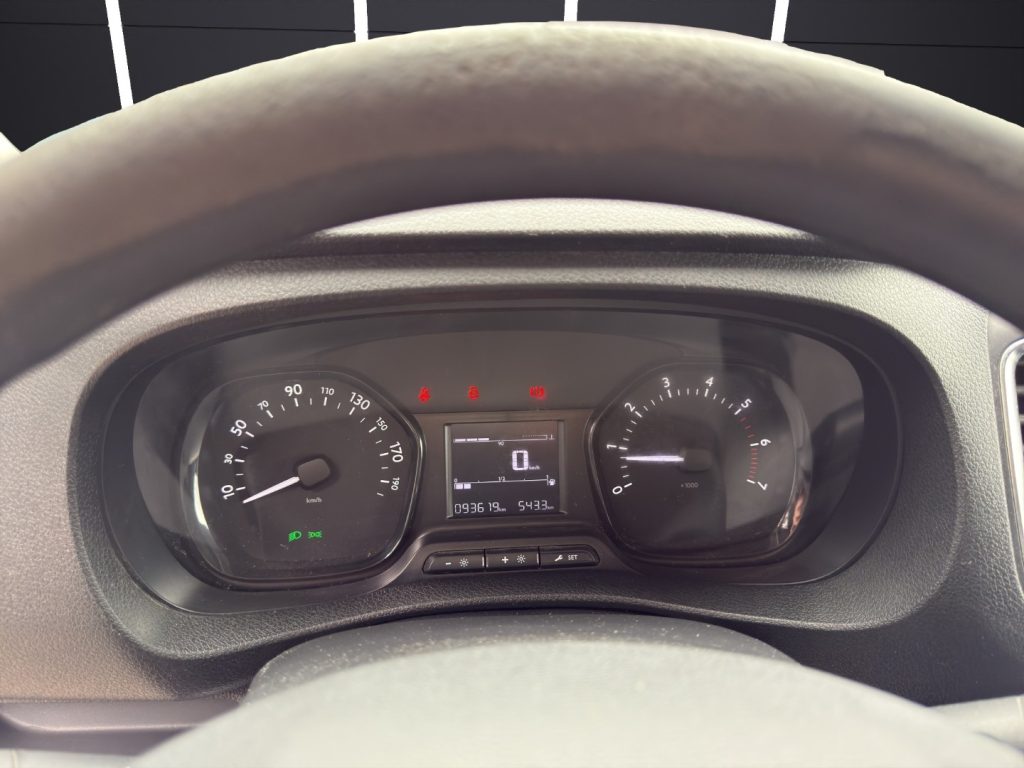 PEUGEOT Expert BlueHDi 115 S&S PL-TN-DC Furgone Comfort Plus Std. - 11