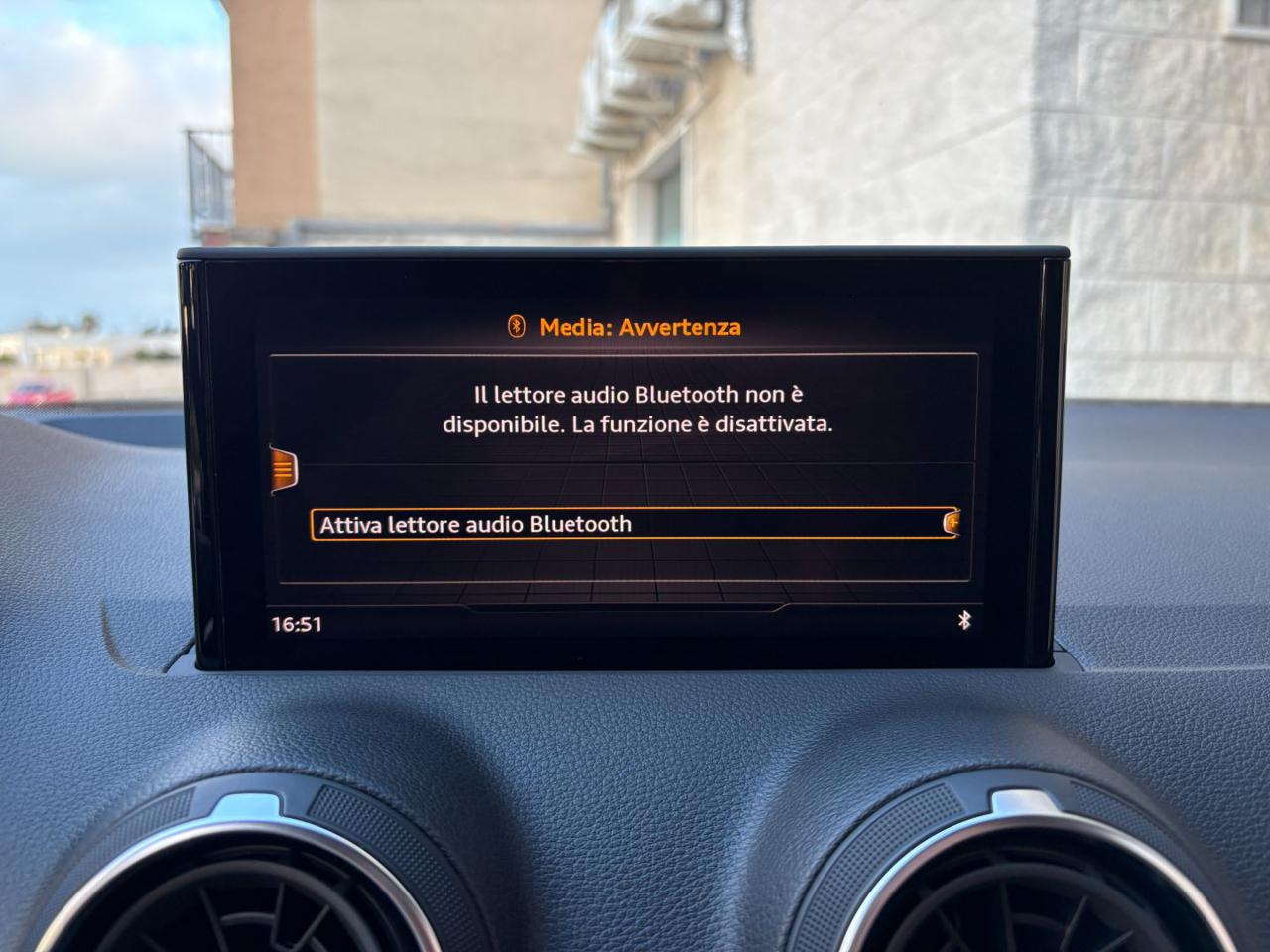 AUDI Q2 30 TDI Business VIRTUAL COCKPIT-RETROCAMERA - 24