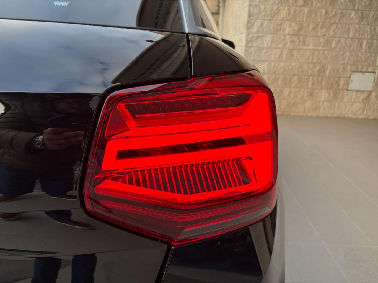 AUDI Q2 30 TDI Business VIRTUAL COCKPIT-RETROCAMERA - 29