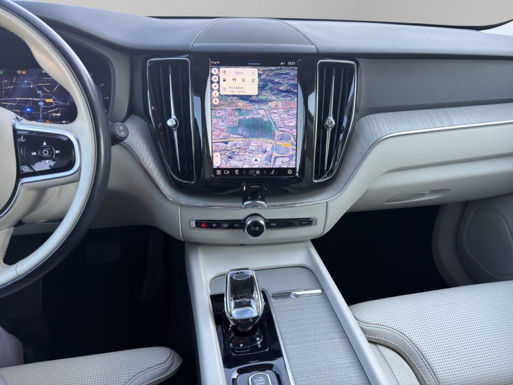 VOLVO XC60  Bright AWD N1 Autocarro - 13