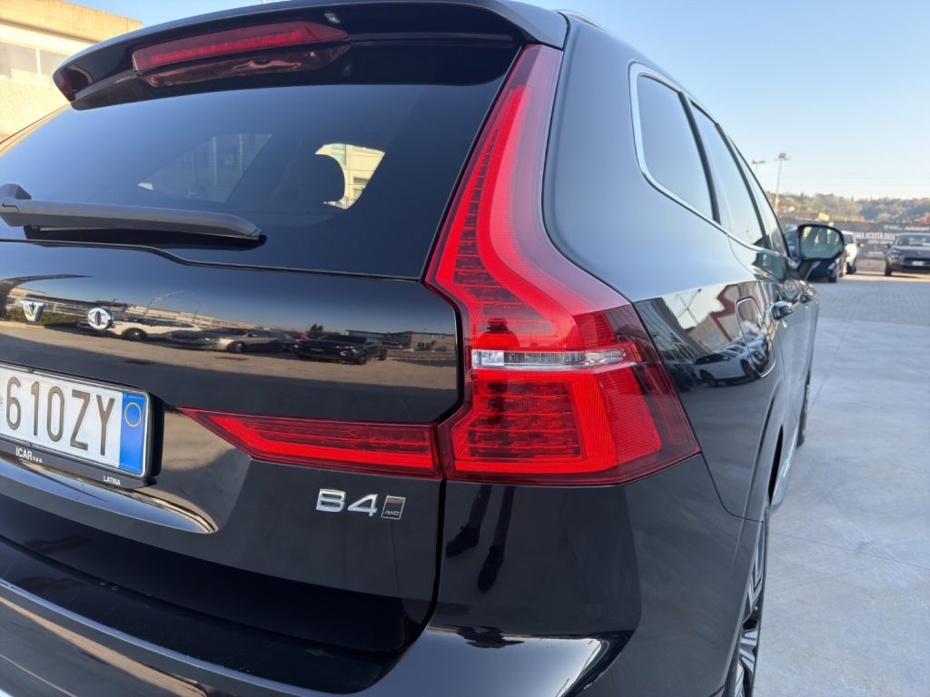 VOLVO XC60  Bright AWD N1 Autocarro - 18