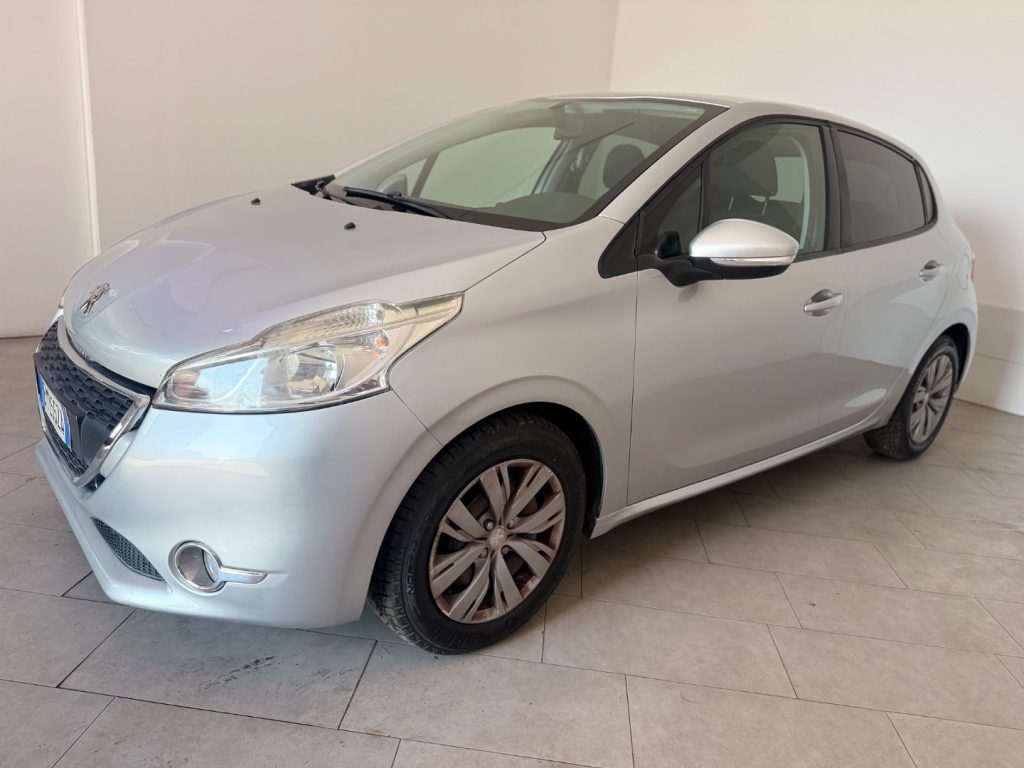 PEUGEOT 208 1° serie 1.2 VTi 82 CV 5 porte Allure - 17