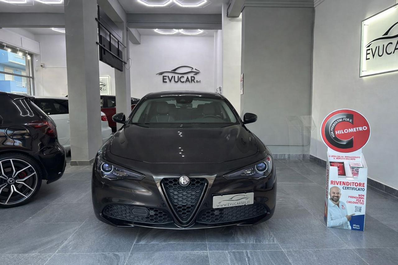 ALFA ROMEO Giulia 2.2 Turbodiesel 180 CV AT8 Super - 2