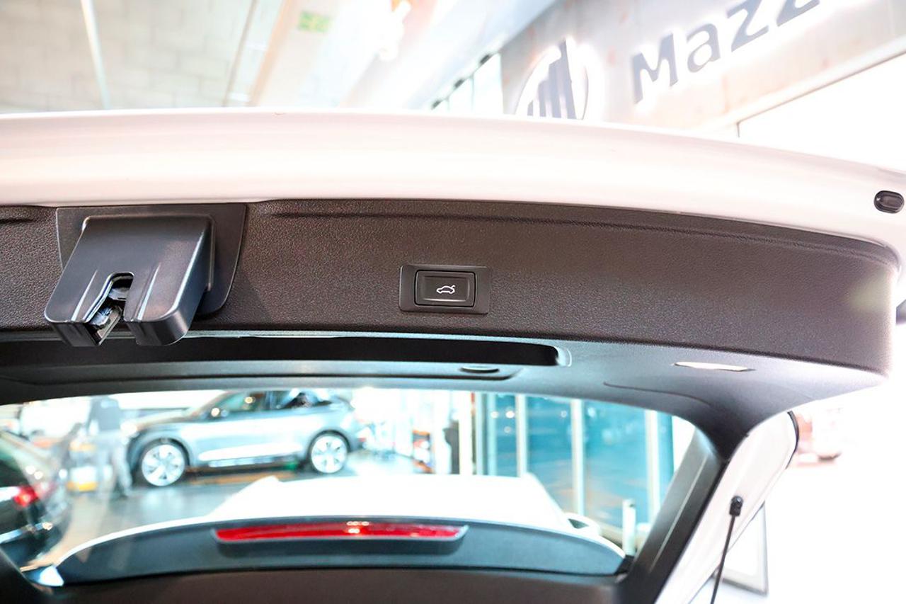 AUDI A4 allroad 40 TDI S-Tronic Identity Contrast - 13