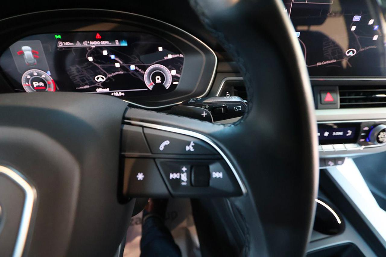 AUDI A4 allroad 40 TDI S-Tronic Identity Contrast - 22