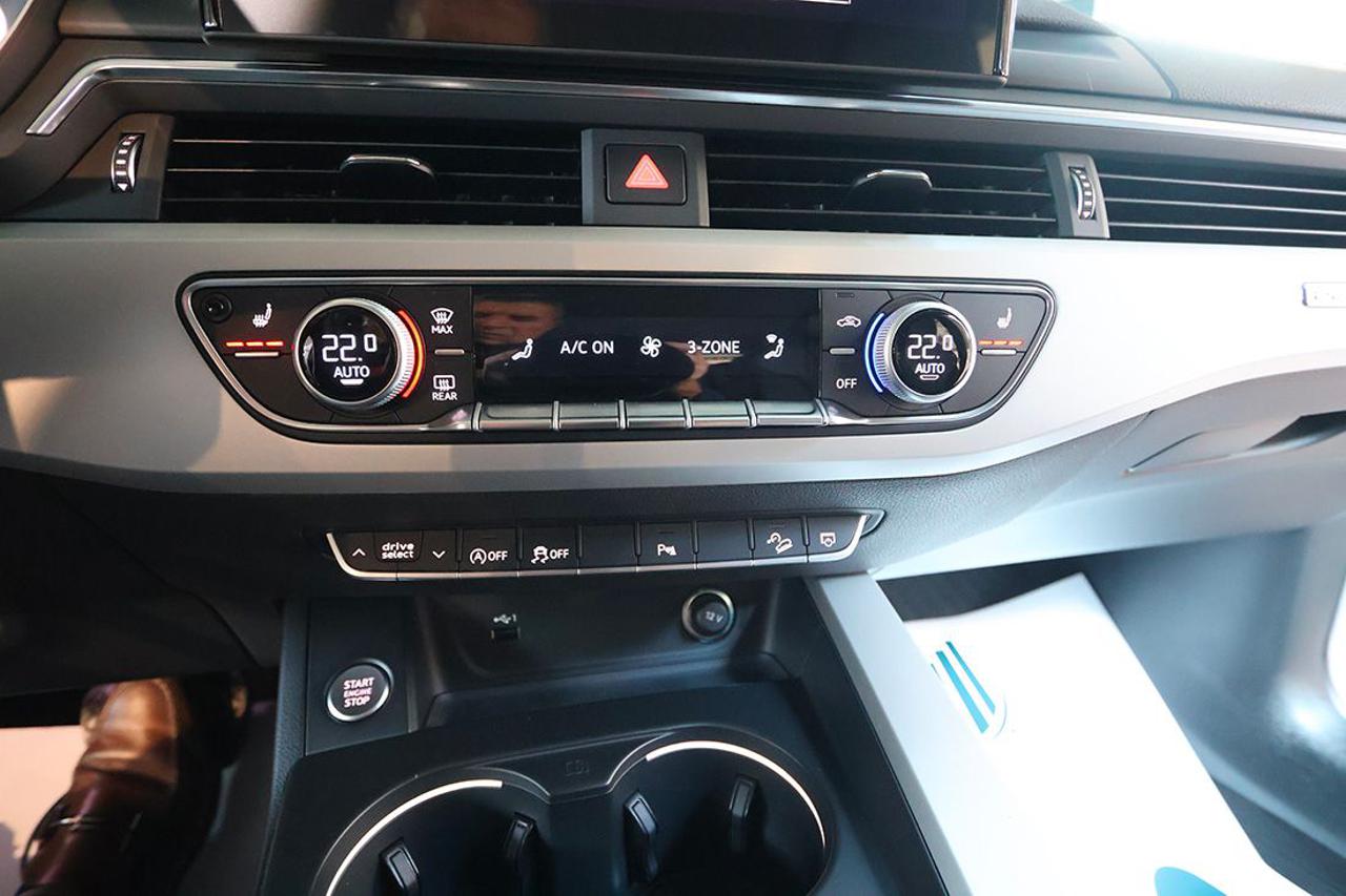 AUDI A4 allroad 40 TDI S-Tronic Identity Contrast - 34