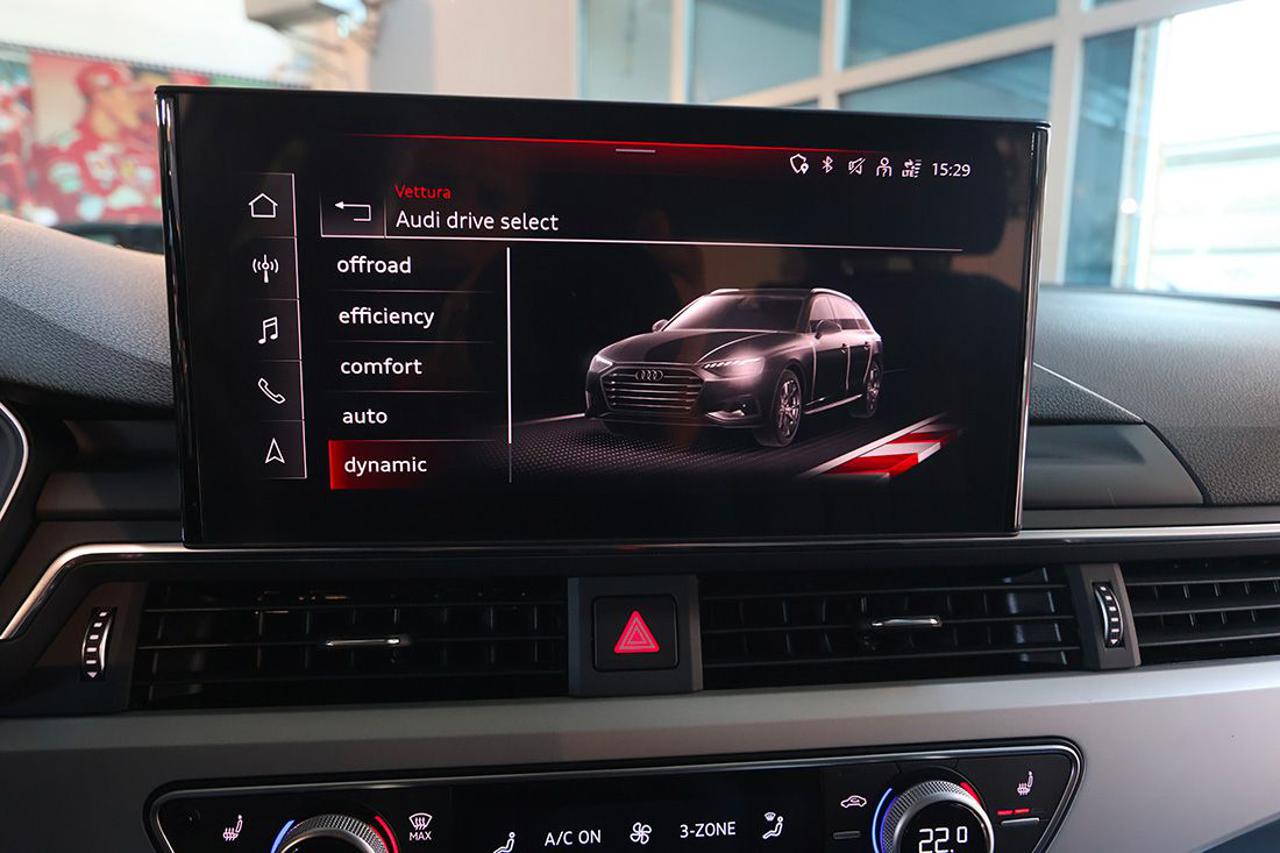 AUDI A4 allroad 40 TDI S-Tronic Identity Contrast - 26