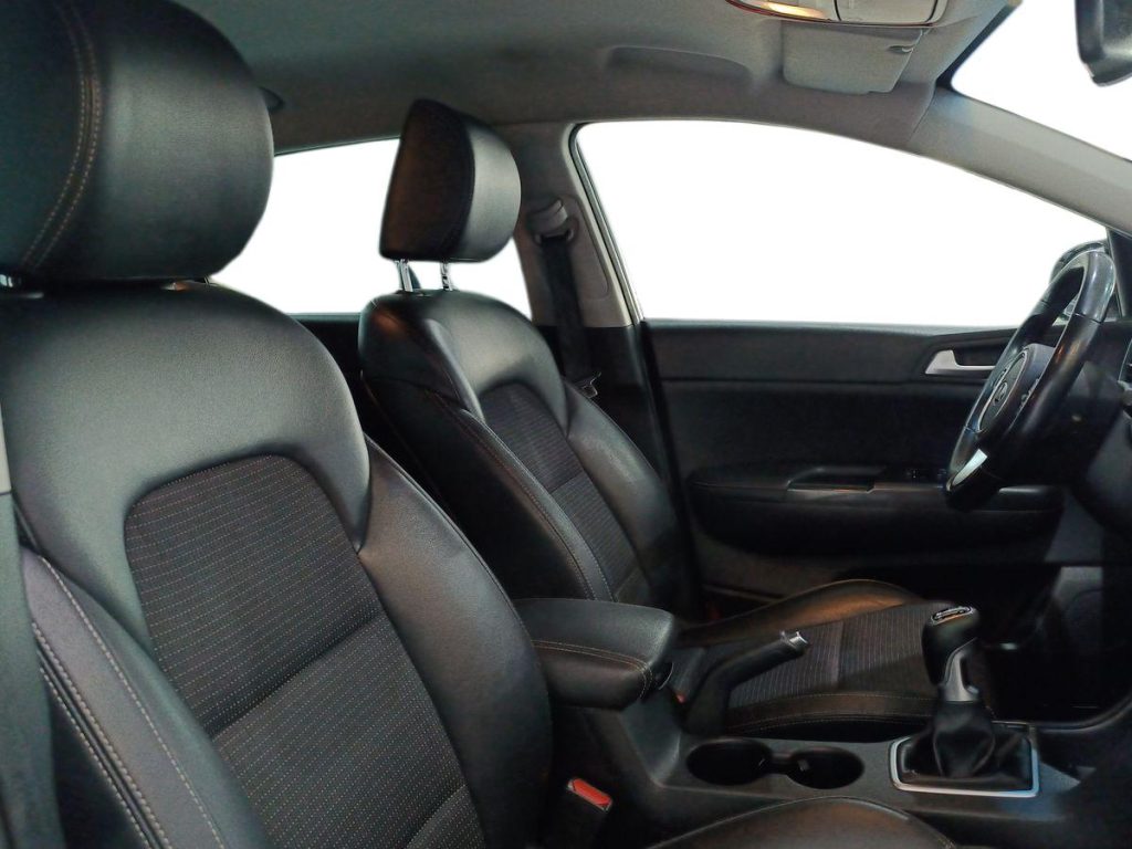 KIA Sportage 1.7 CRDI 2WD Business Class - 10