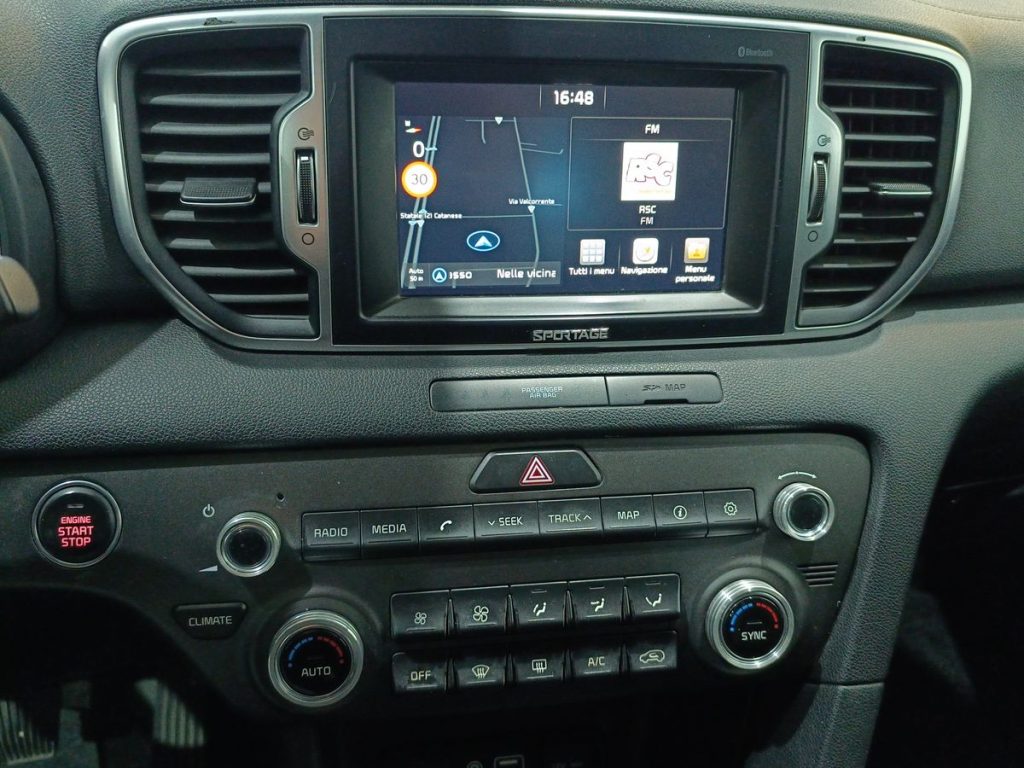 KIA Sportage 1.7 CRDI 2WD Business Class - 17