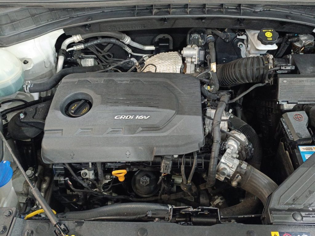 KIA Sportage 1.7 CRDI 2WD Business Class - 24