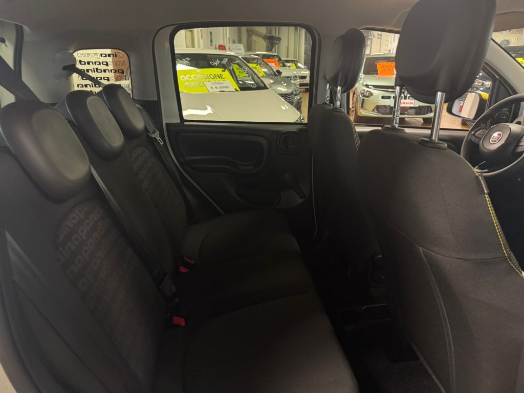 FIAT Panda Cross 1.0 S&S Hybrid - 8
