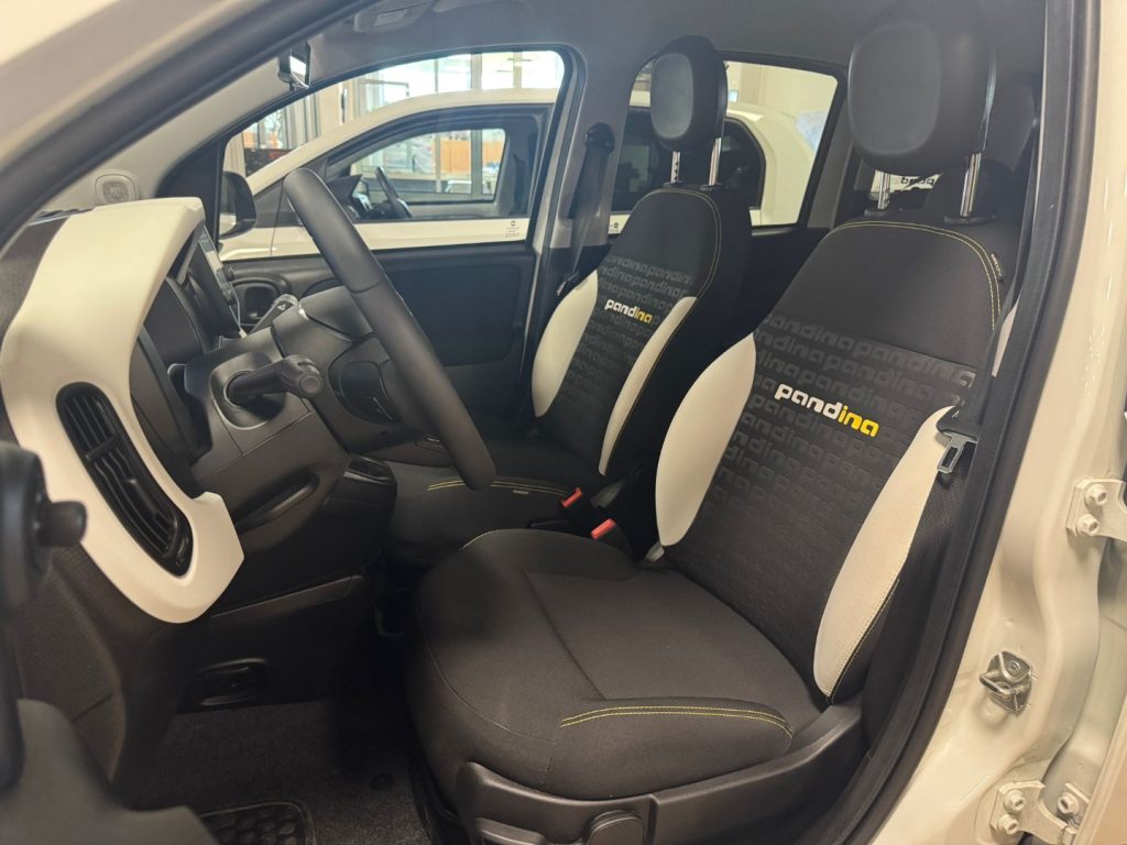 FIAT Panda Cross 1.0 S&S Hybrid - 13