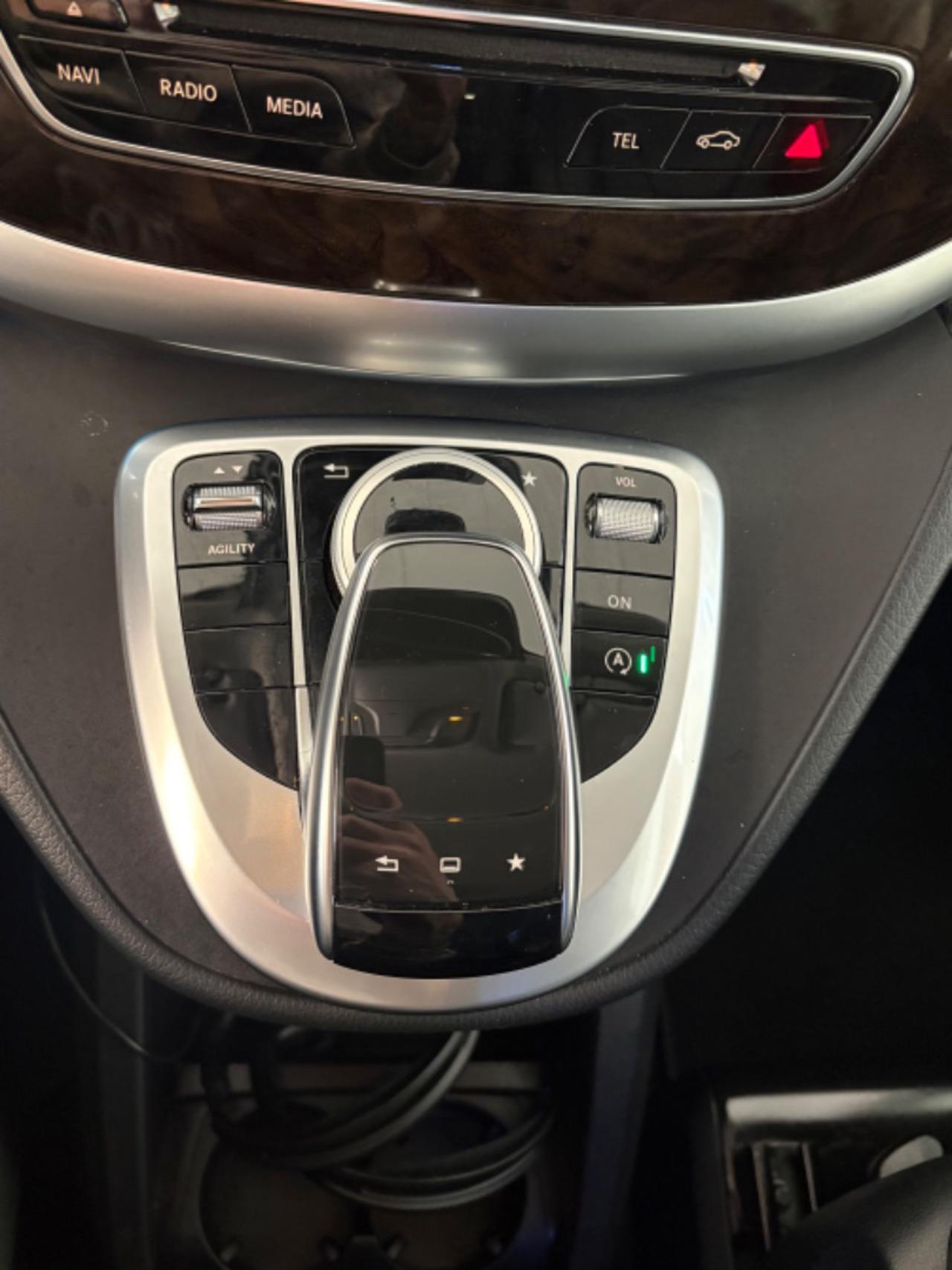 MERCEDES-BENZ V 250 d Automatic Premium Long 7 POSTI - 16