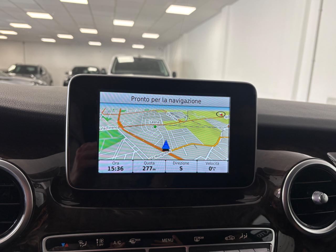 MERCEDES-BENZ V 250 d Automatic Premium Long 7 POSTI - 17