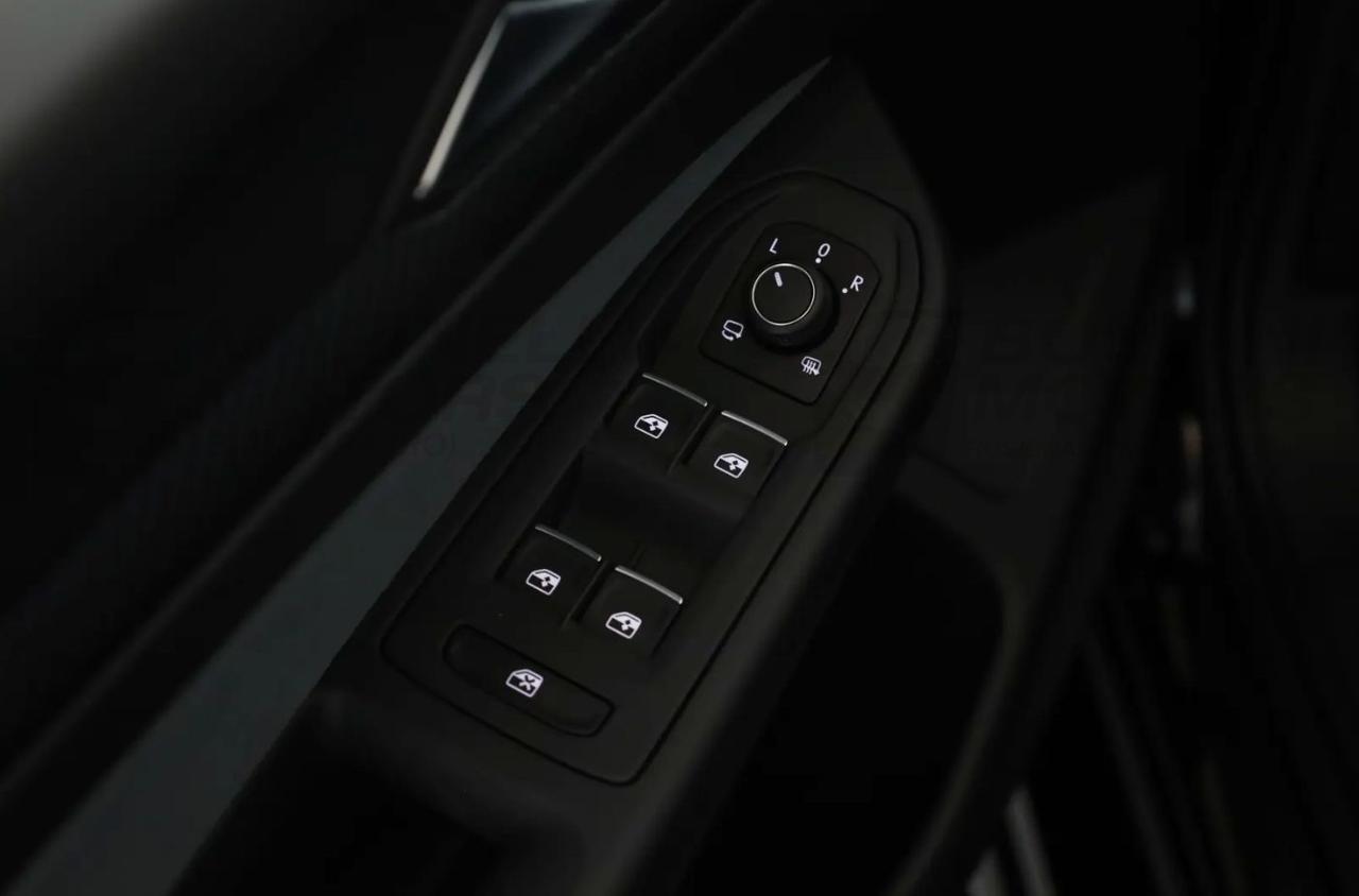 VOLKSWAGEN Golf R PERMORMANCE 4M DSG 333CV TETTO- 19 ESTORIL - 16