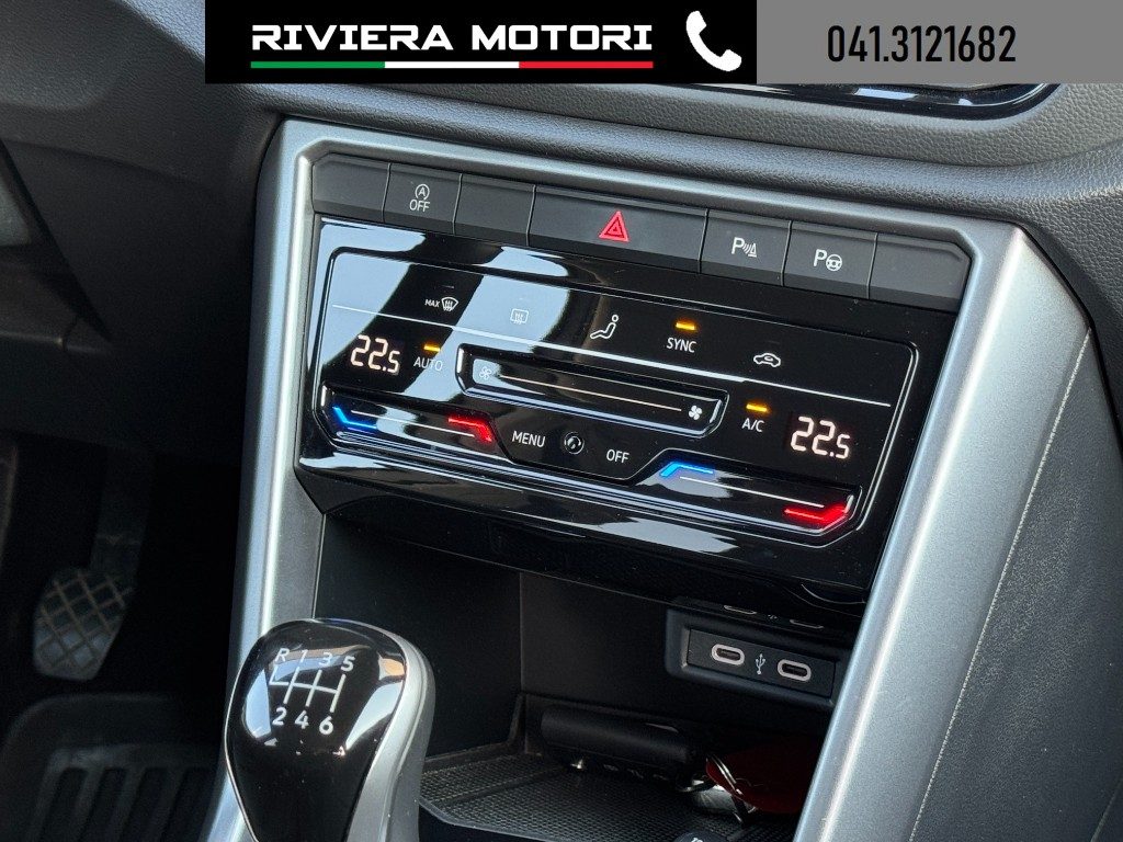 VOLKSWAGEN T-Roc 1.0 TSI Style - 11