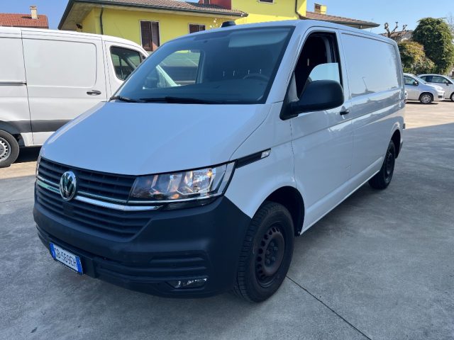 VOLKSWAGEN Transporter Bianco pastello