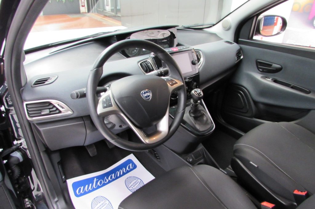 LANCIA Ypsilon 1.0 FireFly 70cv 5 porte S&S Hybrid Gold - 7