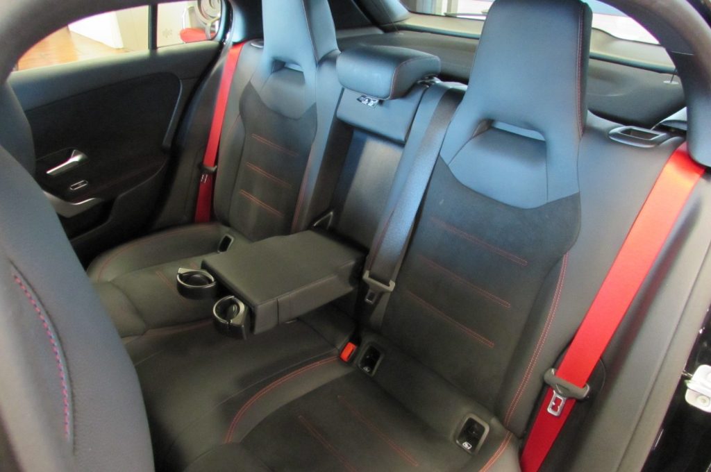 MERCEDES-BENZ A 35 AMG Advanced Plus 4matic 306cv HYBRID - 9