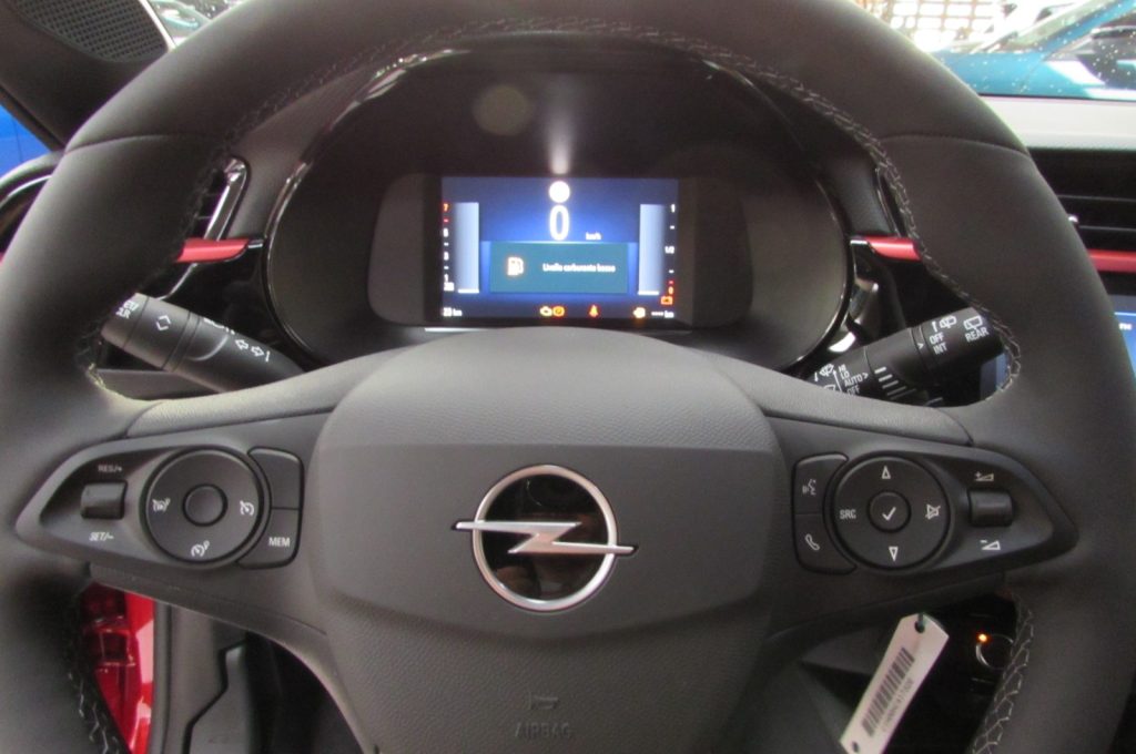 OPEL Corsa 1.2 100 CV YES KM.ZERO Kiss Red - 12