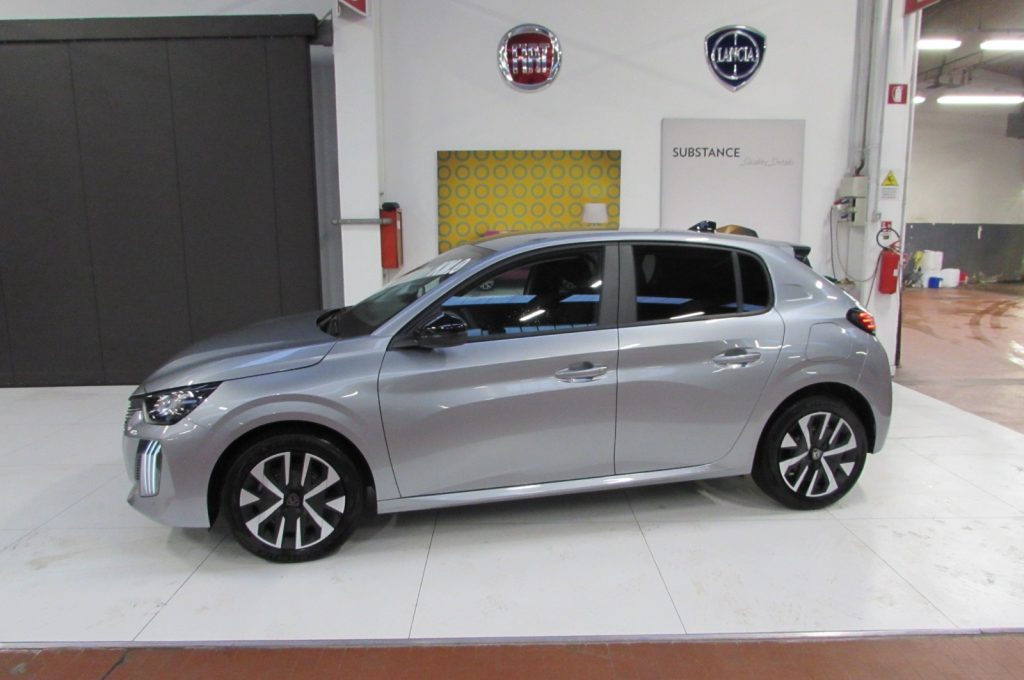 PEUGEOT 208 1.2 PureTech 100cv Business KMZERO - 4