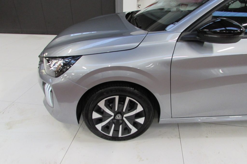 PEUGEOT 208 1.2 PureTech 100cv Business KMZERO - 5