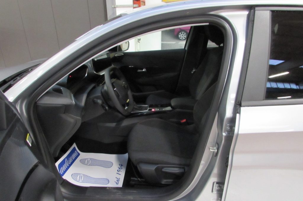 PEUGEOT 208 1.2 PureTech 100cv Business KMZERO - 6