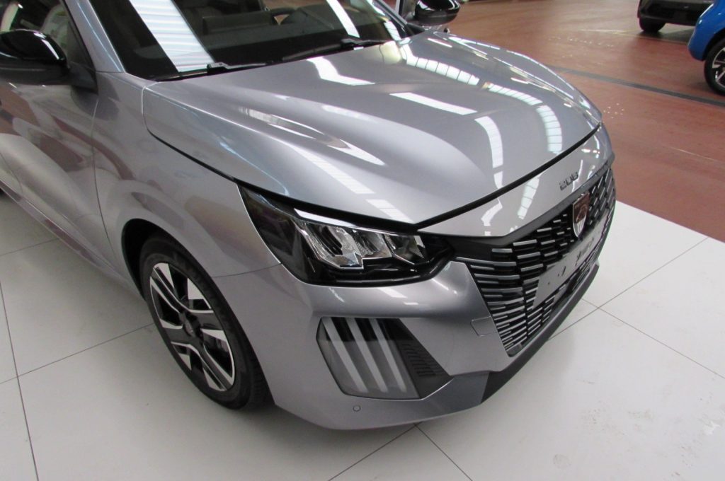 PEUGEOT 208 1.2 PureTech 100 Stop&Start 5 porte Allure KM.ZERO - 18