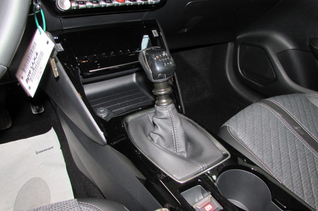 PEUGEOT 208 1.2 PureTech 100 Stop&Start 5 porte Allure KM.ZERO - 11