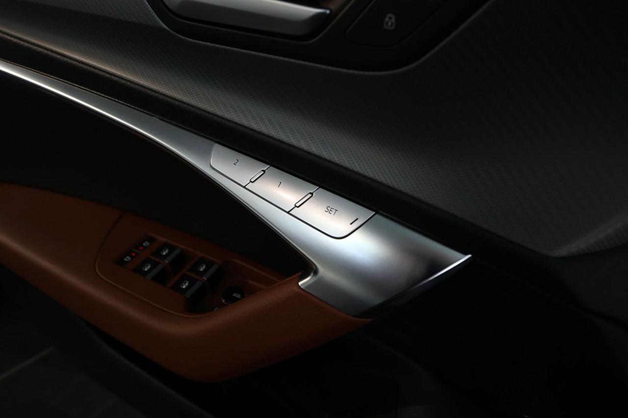 AUDI A6 40 TDI Avant S-Tronic Business Advanced - 46