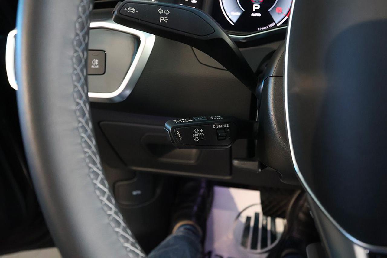 AUDI A6 40 TDI Avant S-Tronic Business Advanced - 23