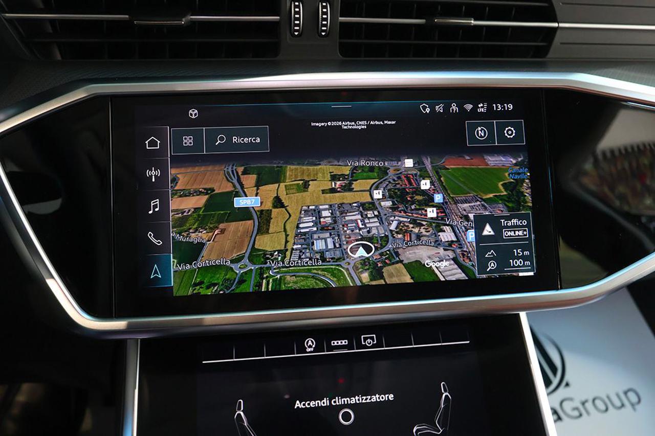 AUDI A6 40 TDI Avant S-Tronic Business Advanced - 24