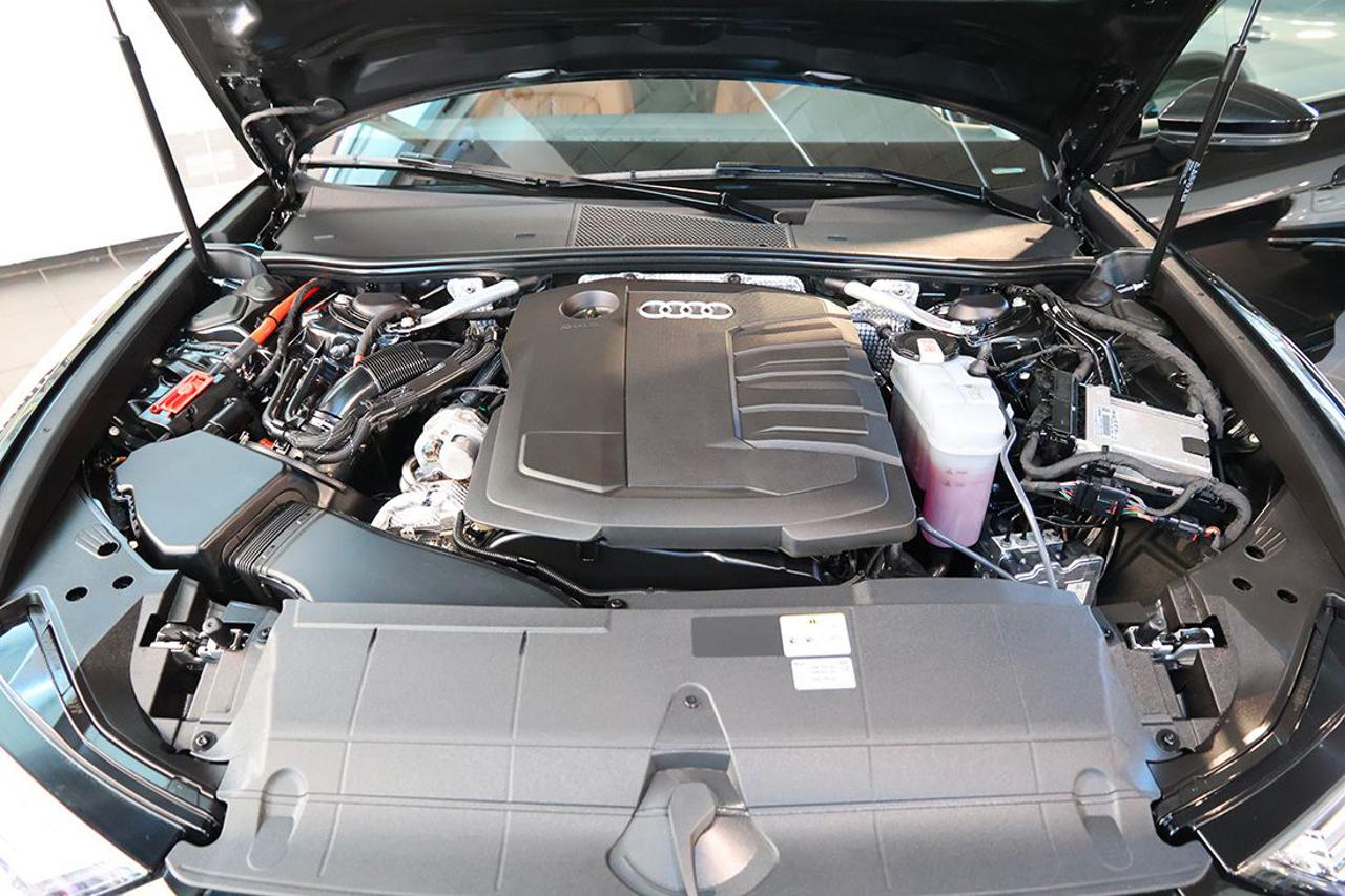 AUDI A6 40 TDI Avant S-Tronic Business Advanced - 11