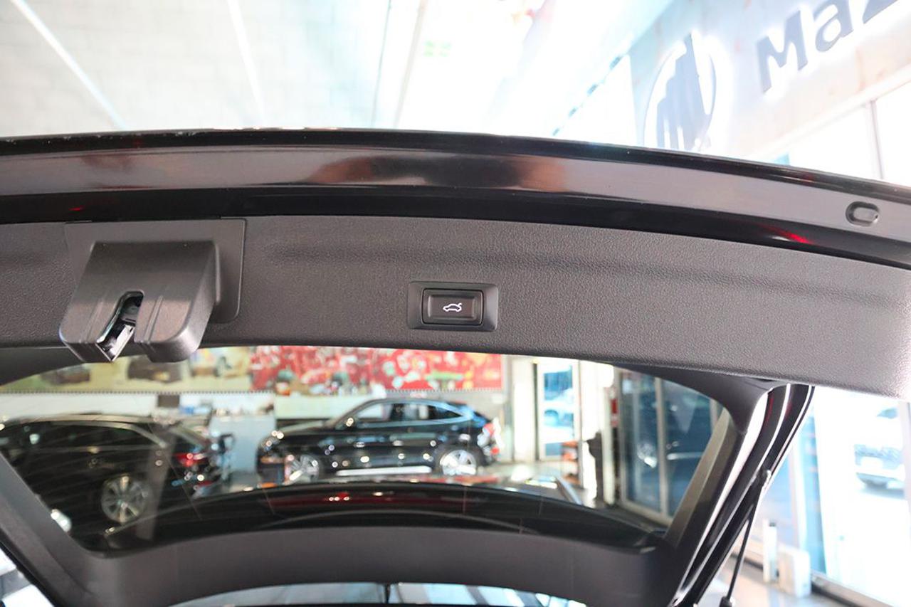 AUDI A6 40 TDI Avant S-Tronic Business Advanced - 13