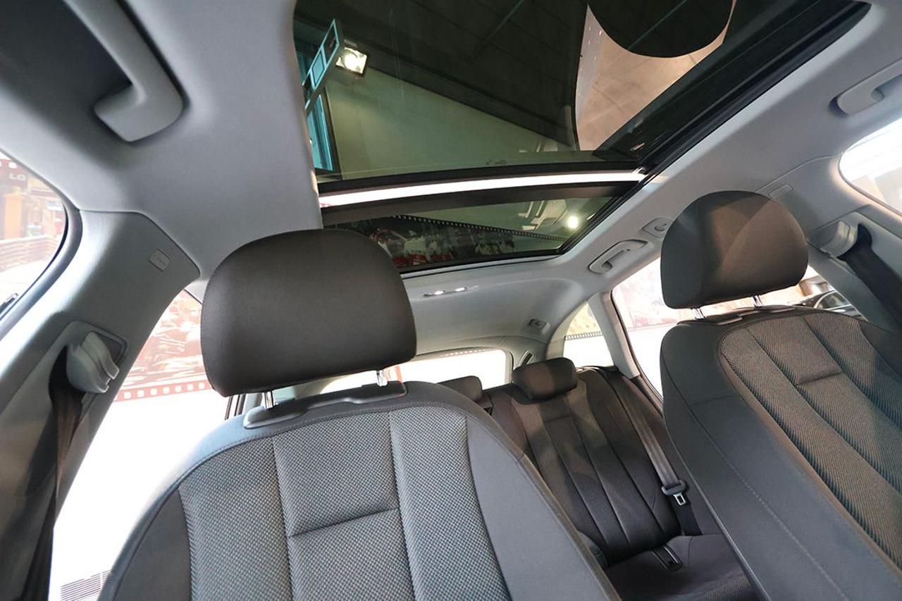 AUDI A4 30 TDI Avant S-Tronic Business Advanced - 24