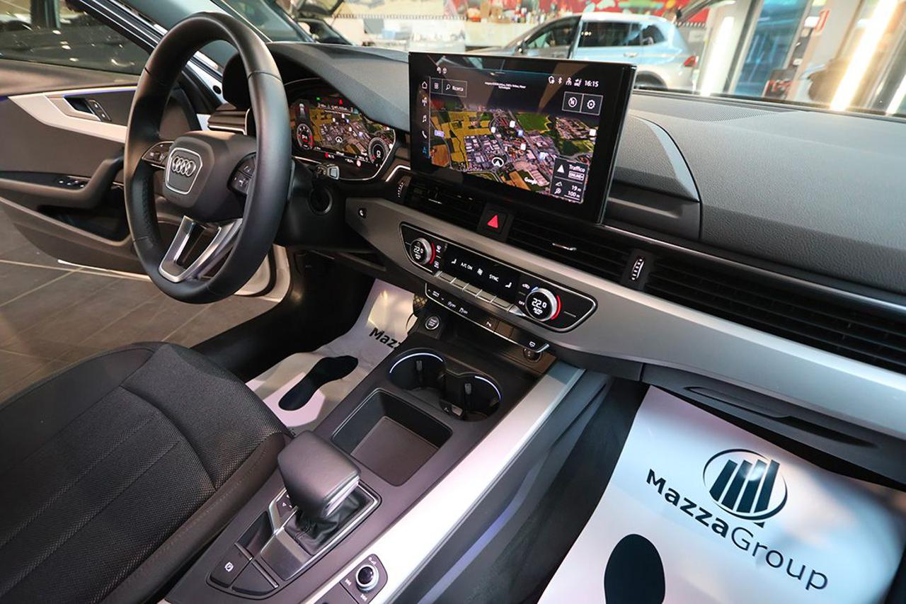 AUDI A4 30 TDI Avant S-Tronic Business Advanced - 43