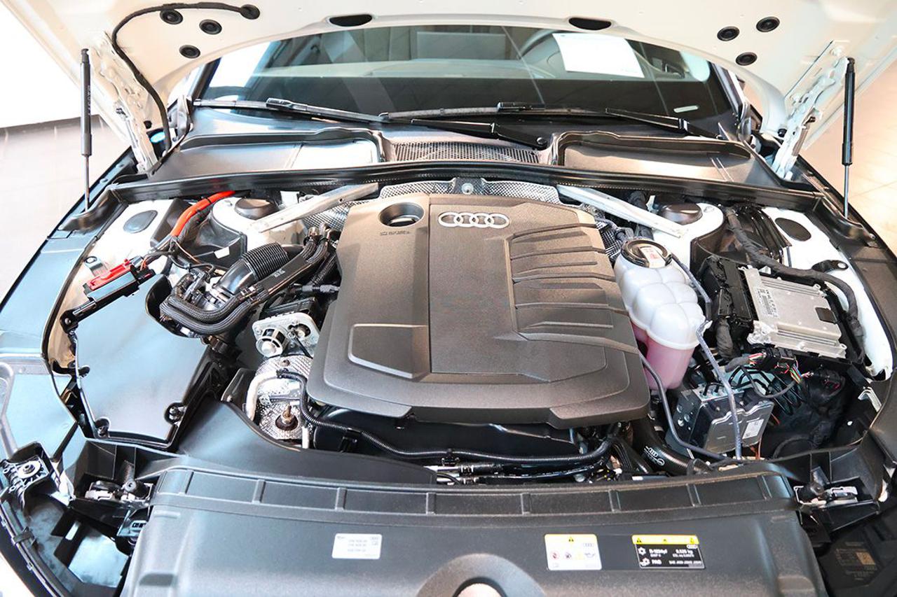 AUDI A4 30 TDI Avant S-Tronic Business Advanced - 12