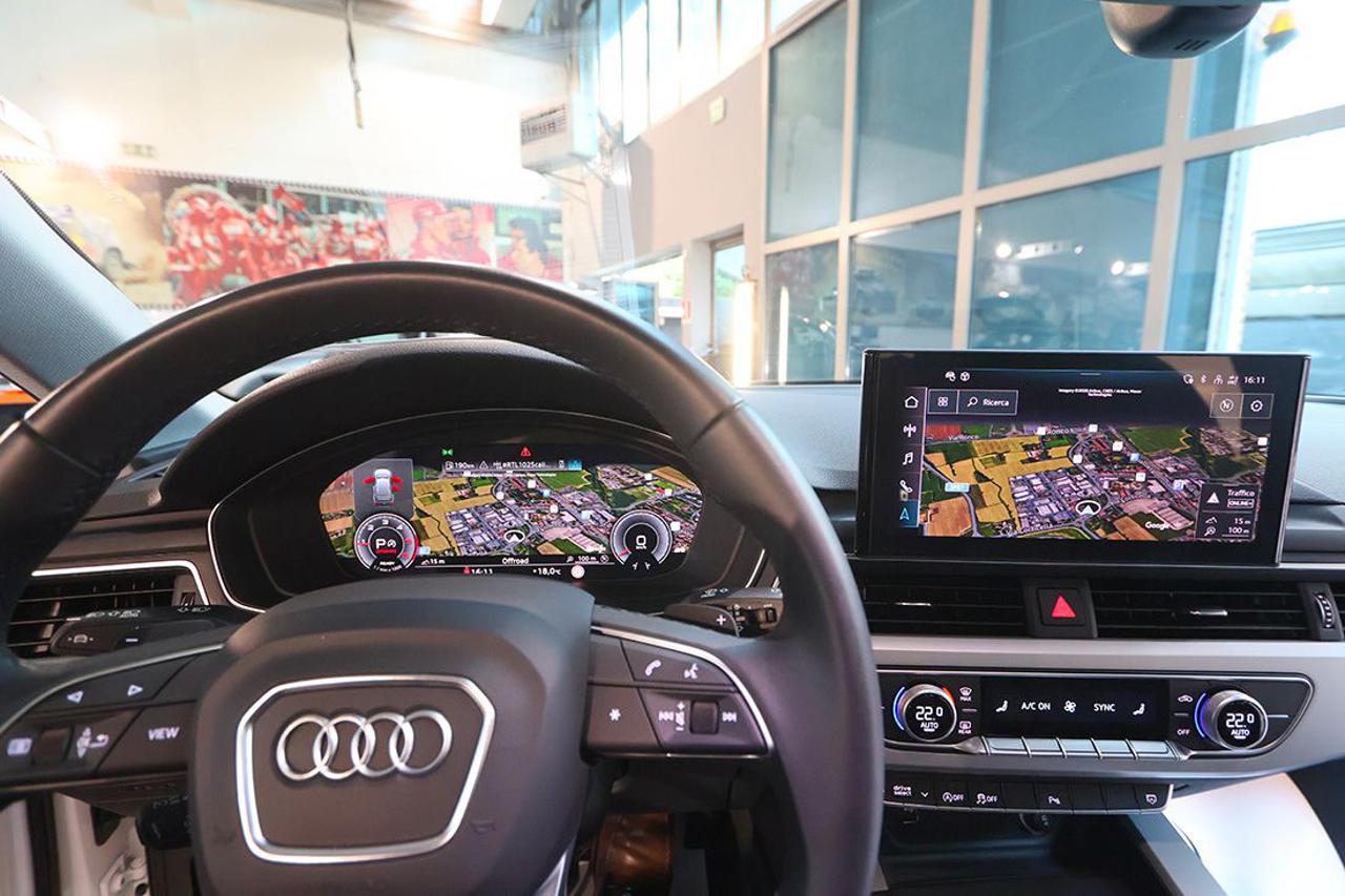 AUDI A4 30 TDI Avant S-Tronic Business Advanced - 41