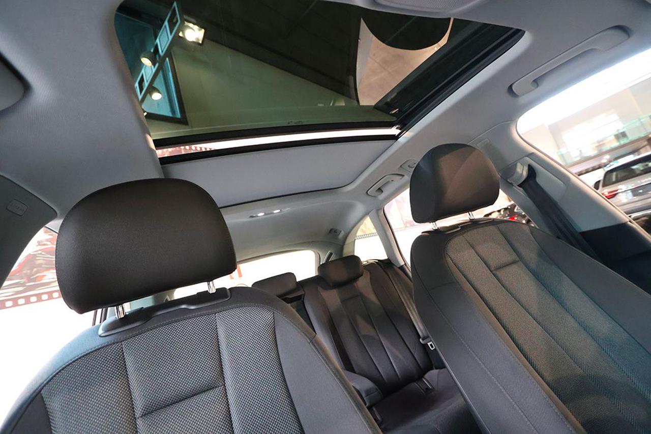 AUDI A4 30 TDI Avant S-Tronic Business Advanced - 25