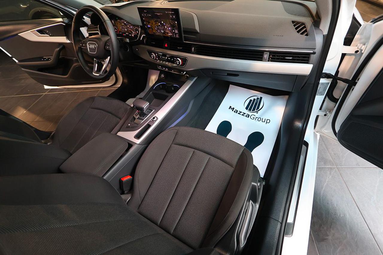 AUDI A4 30 TDI Avant S-Tronic Business Advanced - 17